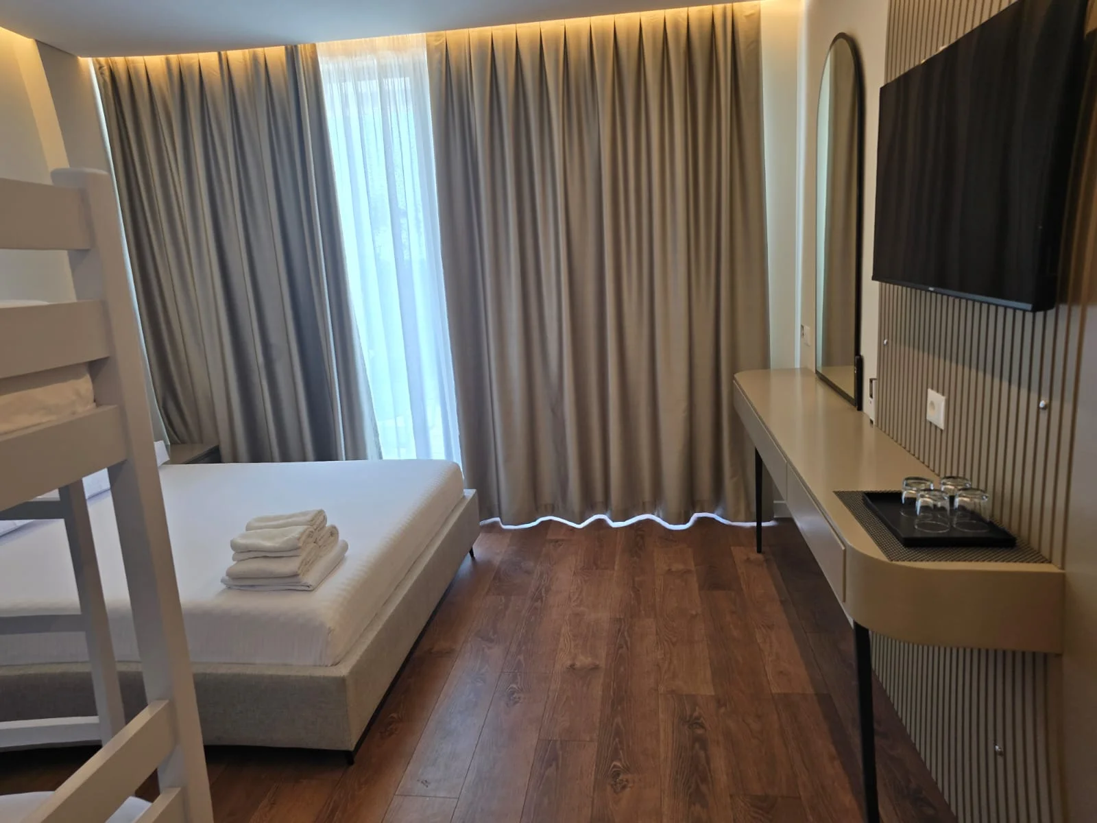 Quadruple room ground floor (with balcony)